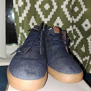 Ben sherman mens bristol lace up chukka sneakers beautiful  pair of denim shoes